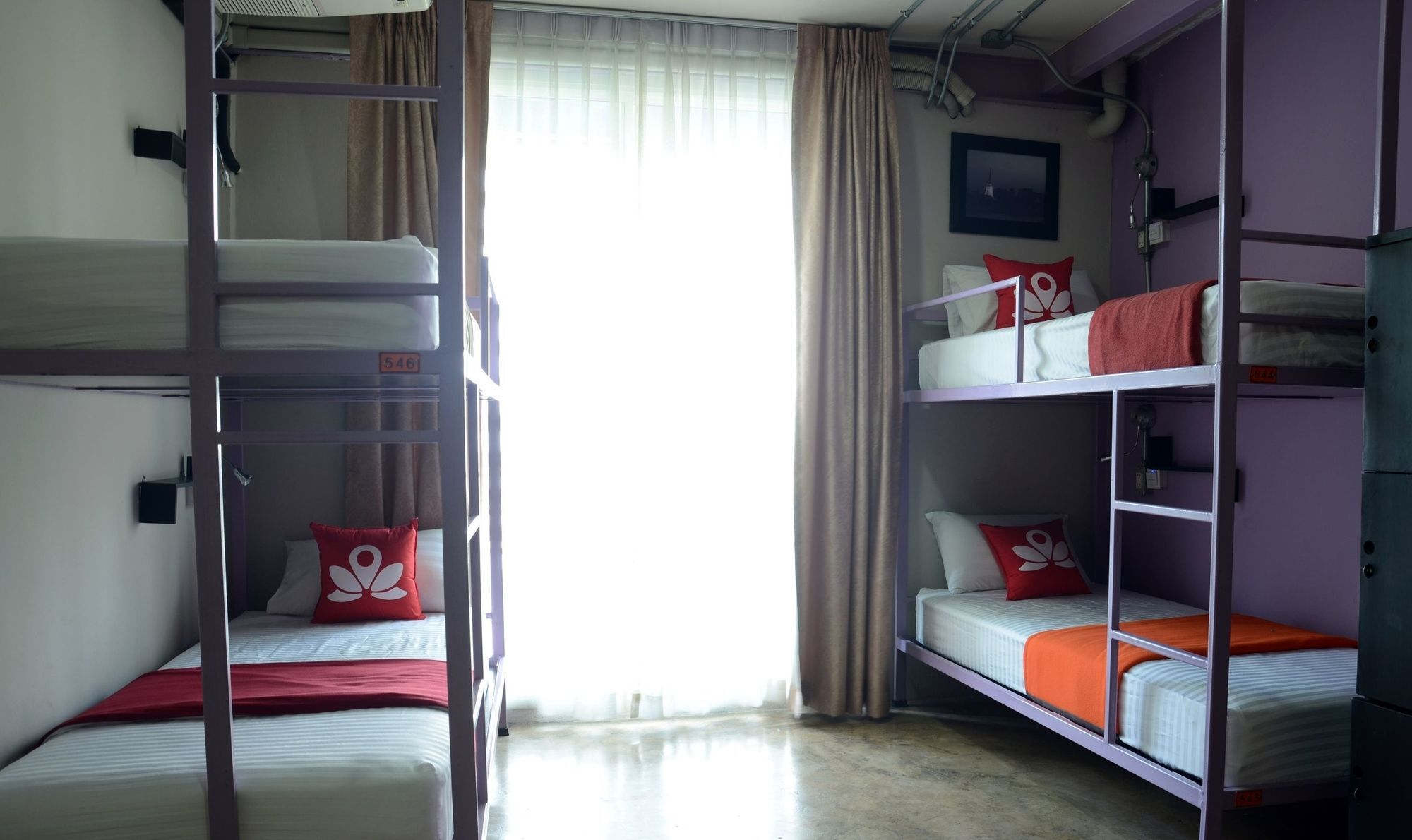 Zen Rooms Silom 14 กรุงเทพมหานคร ภายนอก รูปภาพ