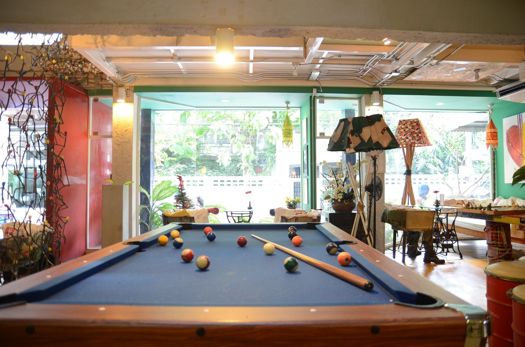 Zen Rooms Silom 14 กรุงเทพมหานคร ภายนอก รูปภาพ
